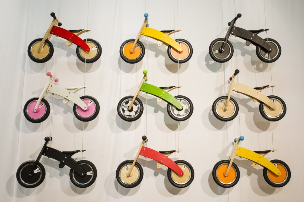 An In-depth Comparison: Electric Bike vs. Regular Bike