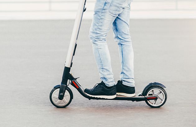 How to Stay Safe on Electric Scooters